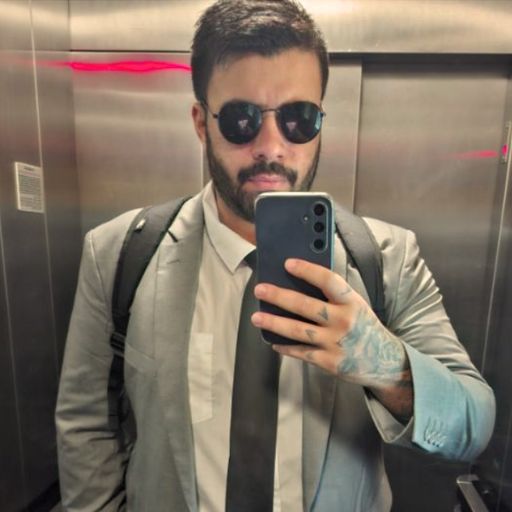 Foto do advogado Rodrigo Servidio, com atuação em Direito do Trabalho no Rio de Janeiro e atendimento online para outras regiões do Brasil